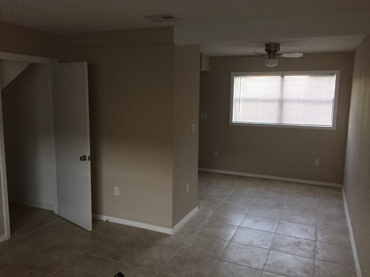 22 Elton St #22D - Photo 3 of 9