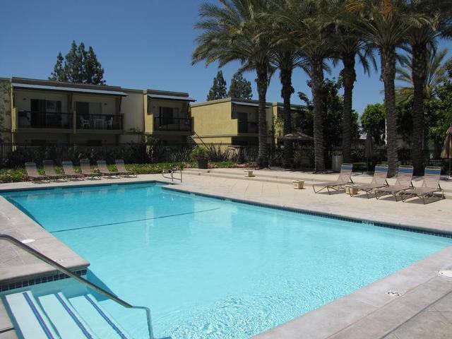 3201 Yorba Linda Blvd