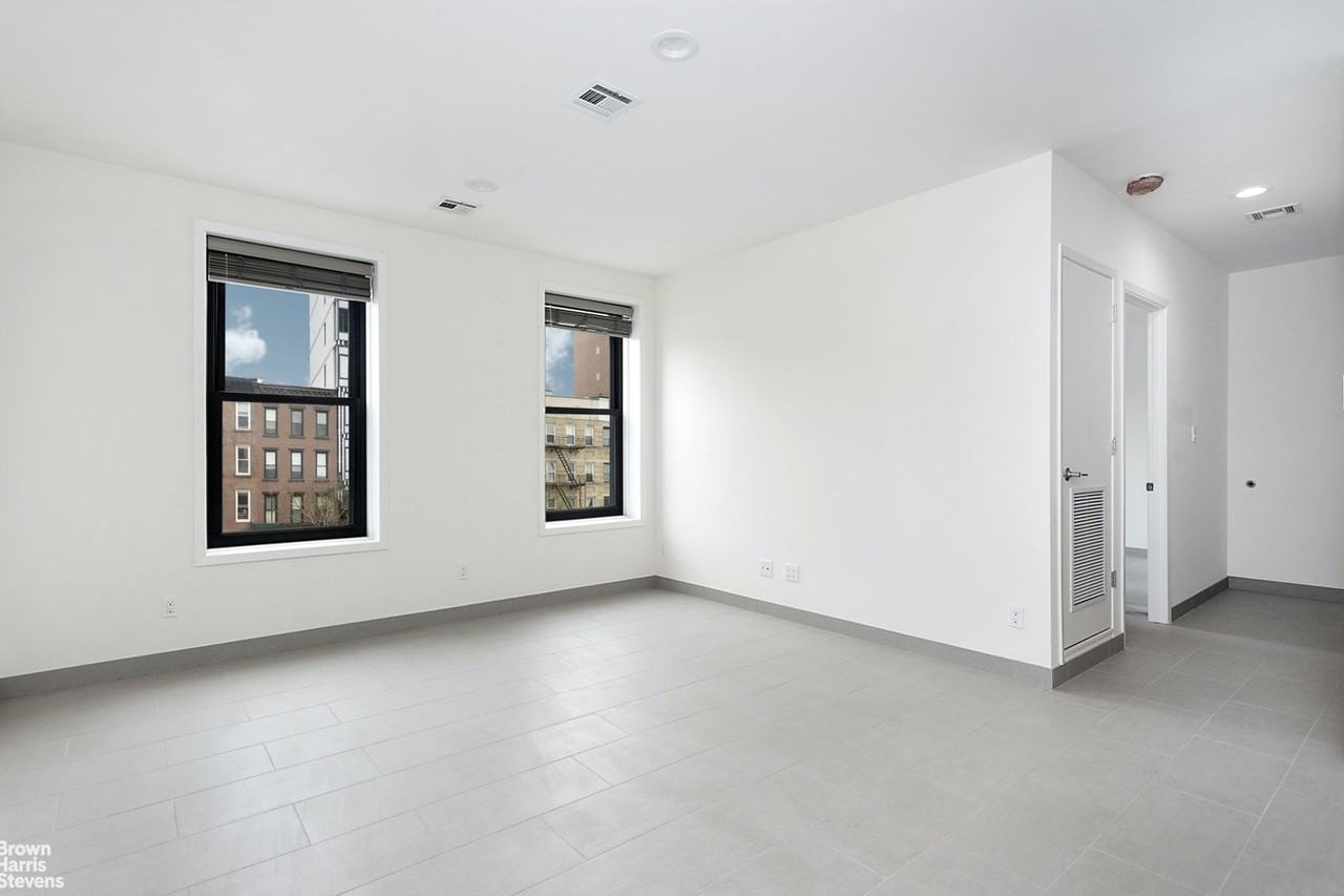 188 4th Ave #2F - Photo 3 of 6