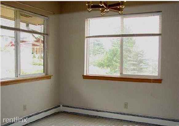 311 311 High St 1 - Photo 2 of 6