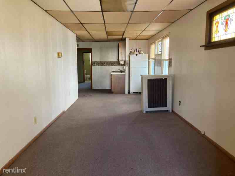 75 N Welles Ave #A - Photo 2 of 9