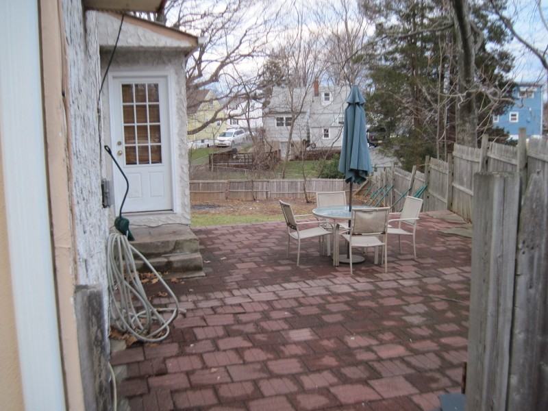 7 Everson Pl - Photo 3 of 7