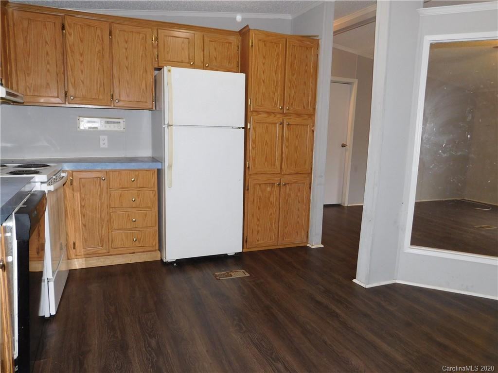 710 Lowland Dairy Rd #1 - Photo 4 of 12