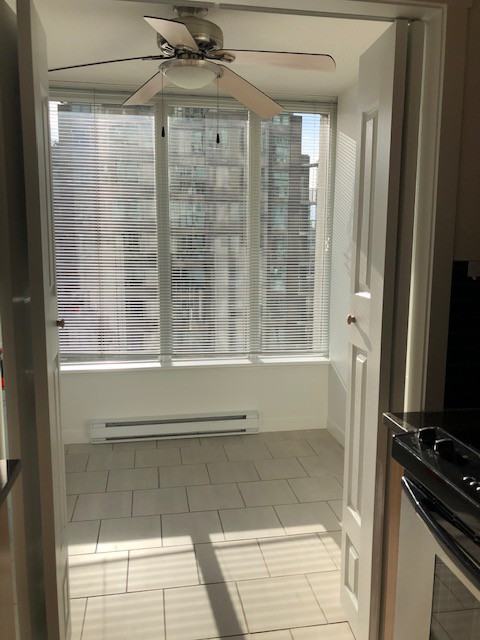 1001 Richards Street #1406 - Photo 7 of 17