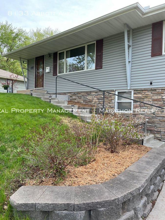 8133 Abbott Ave S - Photo 2 of 38