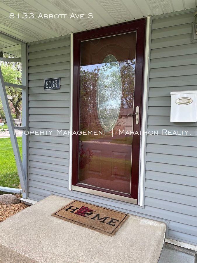8133 Abbott Ave S - Photo 3 of 38