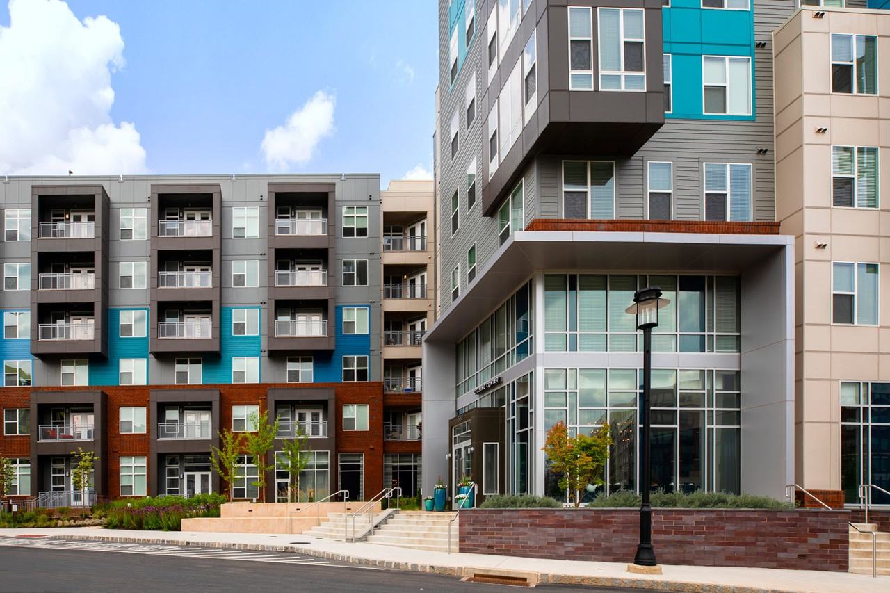 z030121The Smith Valley Apartments 580 S Goddard Blvd, King