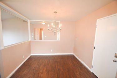 1701 Claremont Dr - Photo 2 of 13