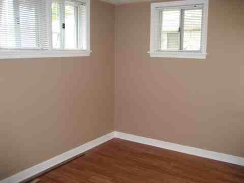 12128 95A Street Northwest - Photo 3 of 3