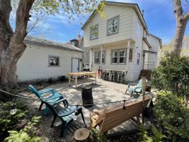 featured image of 720 12th Ave Se #1