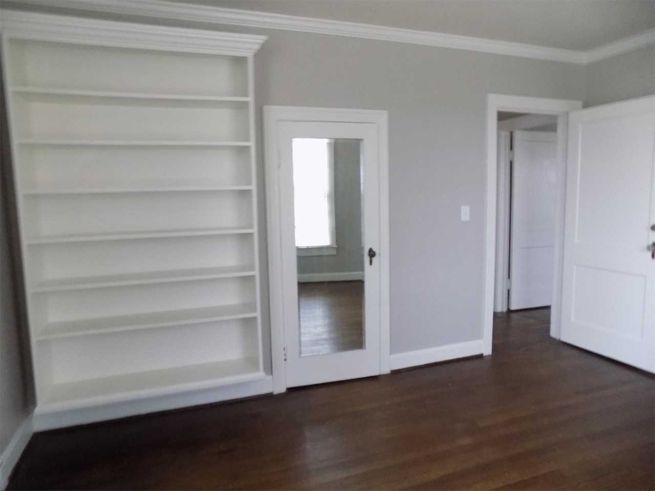 306 Walker St #1 - Photo 6 of 15