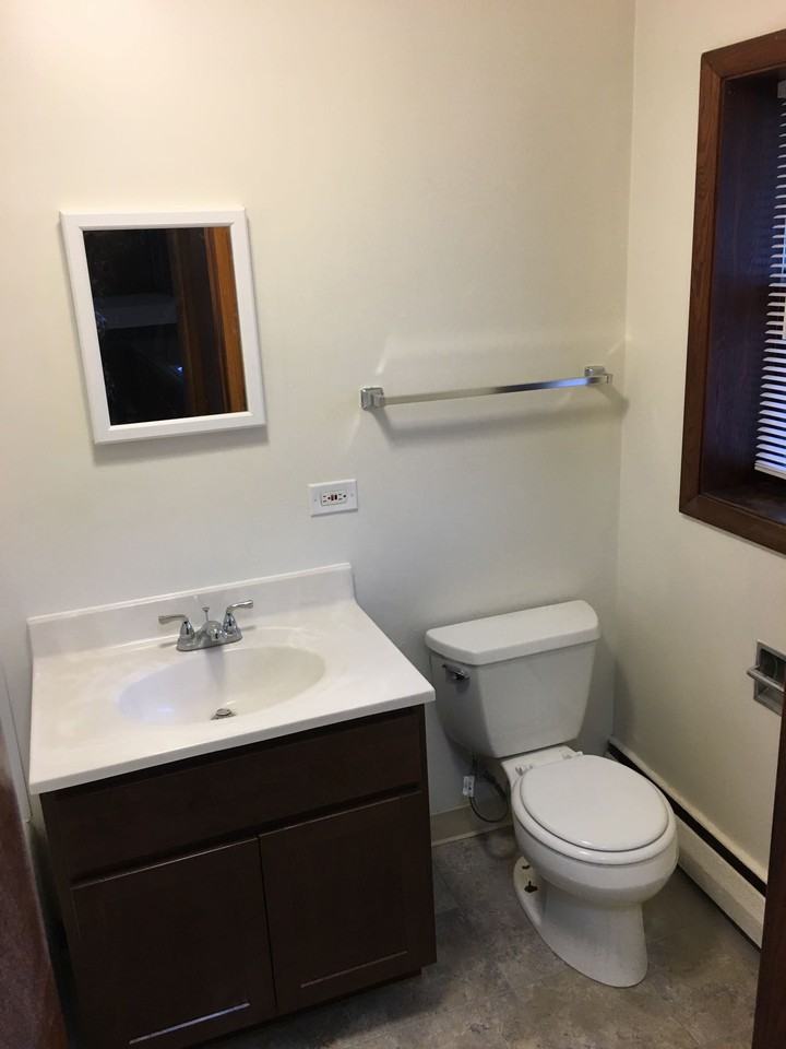 1645 Hervey Ave #1645 - Photo 4 of 10