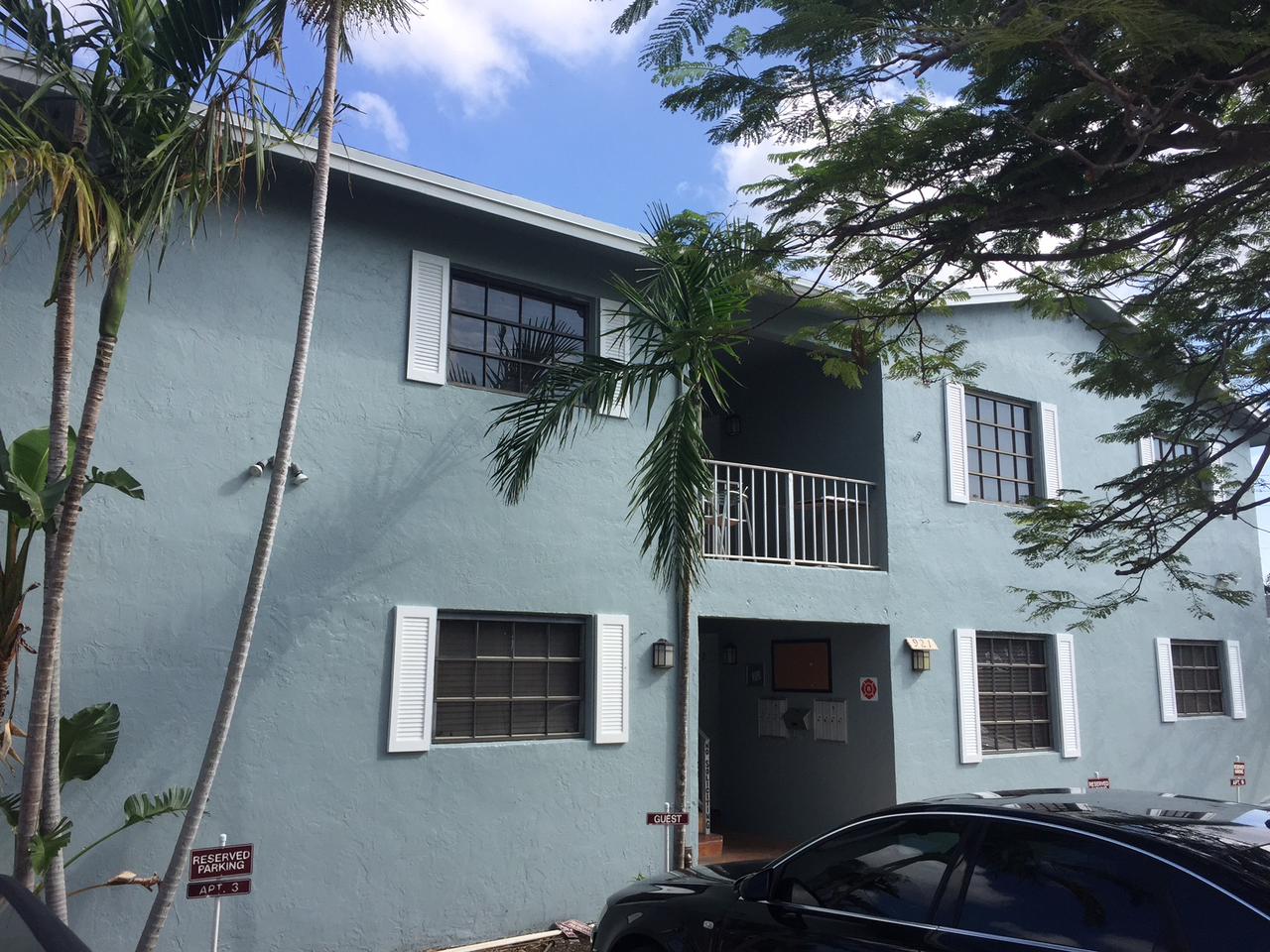 921 NE 16TH STUnit 1A #1A - Photo 4 of 6