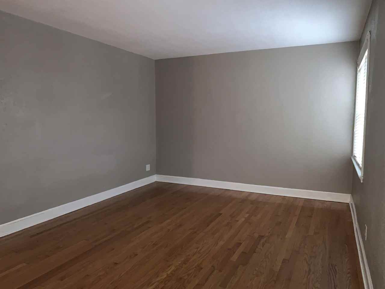 7758 Wise Ave #7758-8 - Photo 5 of 14