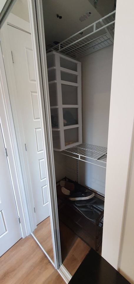 2205 Rue Saint-Marc #4 - Photo 3 of 6