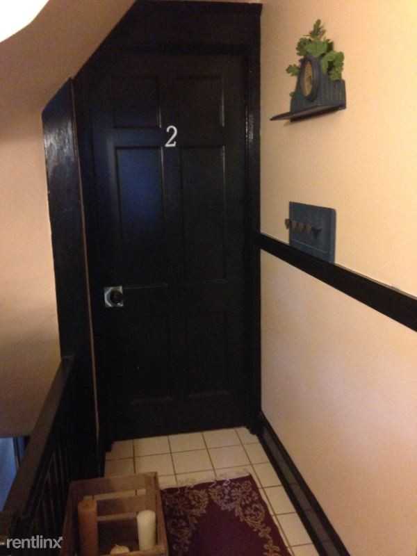 266 266 Philadelphia Ave 2 - Photo 3 of 12