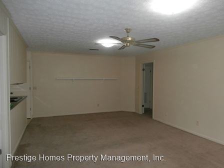 300 Cherry Ln - Photo 3 of 13