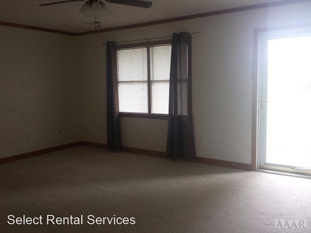 319 Durant Dr - Photo 2 of 9