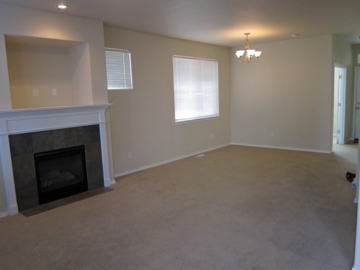 1023 SW 18th Way - Photo 2 of 14
