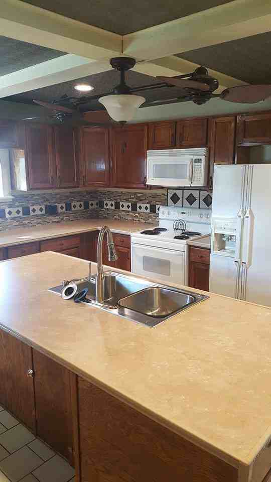 329 N High St - Photo 2 of 7