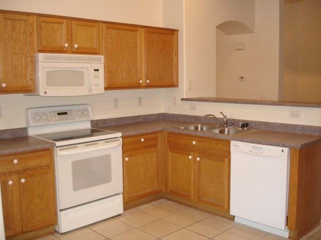 17463 W Rock Wren Ct - Photo 2 of 15