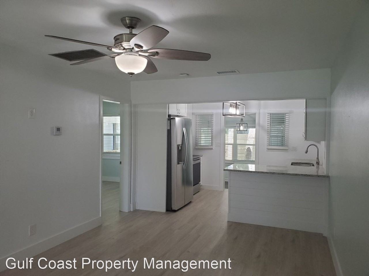 212/214 15TH Ave W - Photo 3 of 11