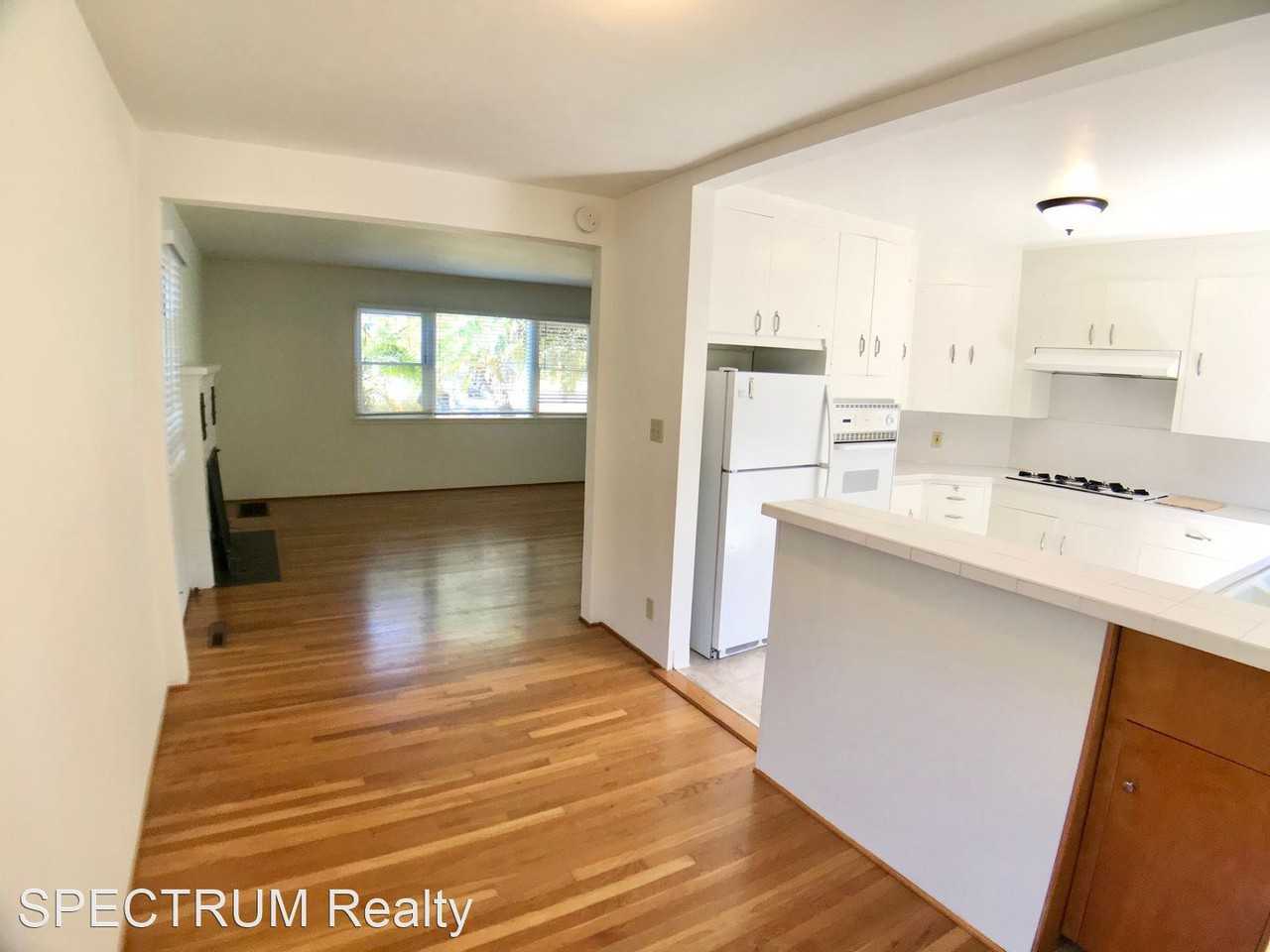 2927 Lomita Rd - Photo 3 of 13