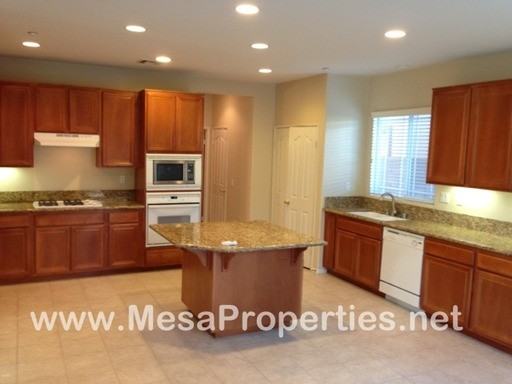 16166 Meadowmeer Ln - Photo 3 of 10