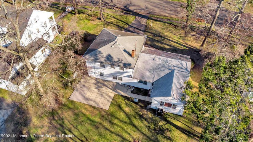 311 Runyan Avenue - Photo 2 of 4