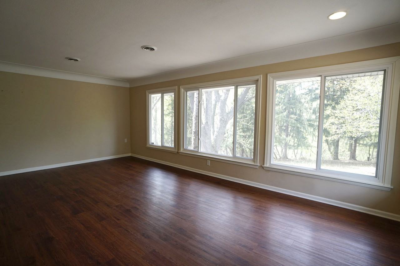 2101 Wuthering Heights Road - Photo 7 of 26