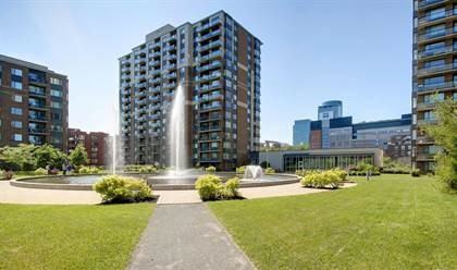 650 Rue Jean d'Estrées #1403