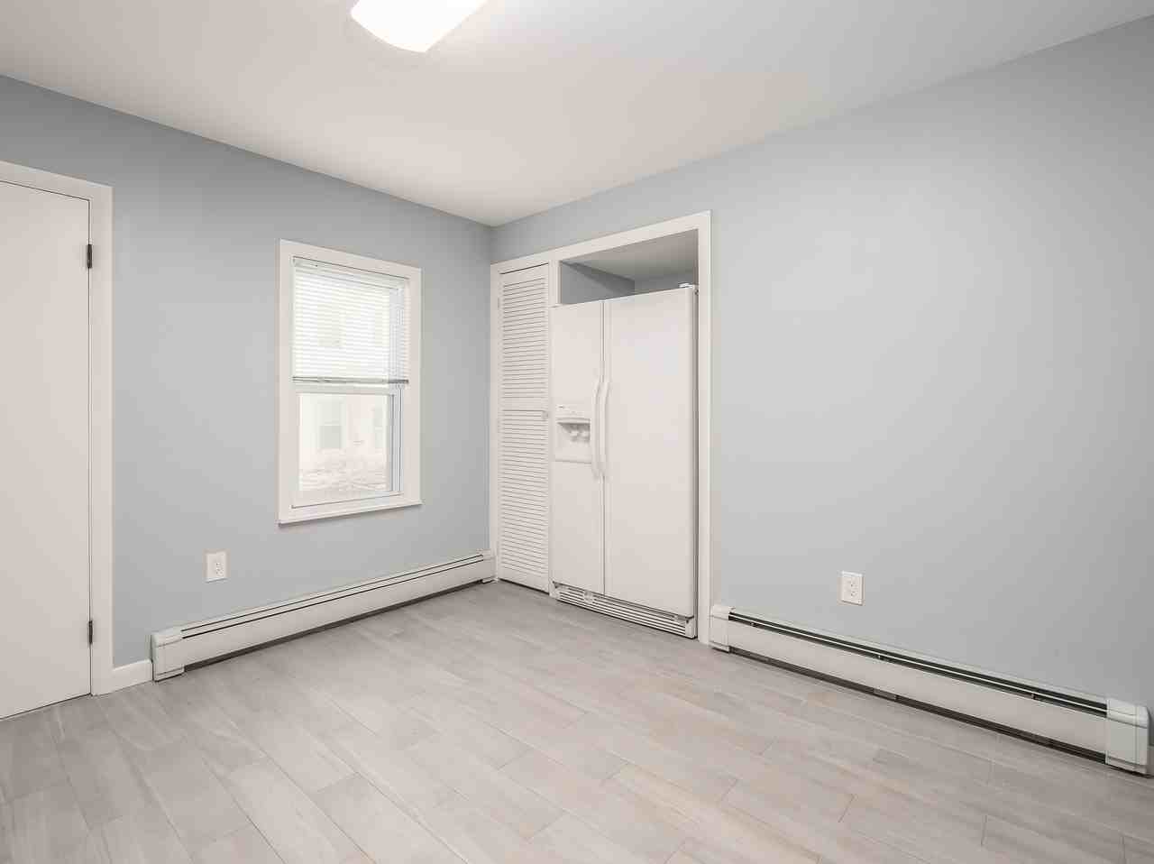 62 Temple Street 2 - Photo 3 of 24