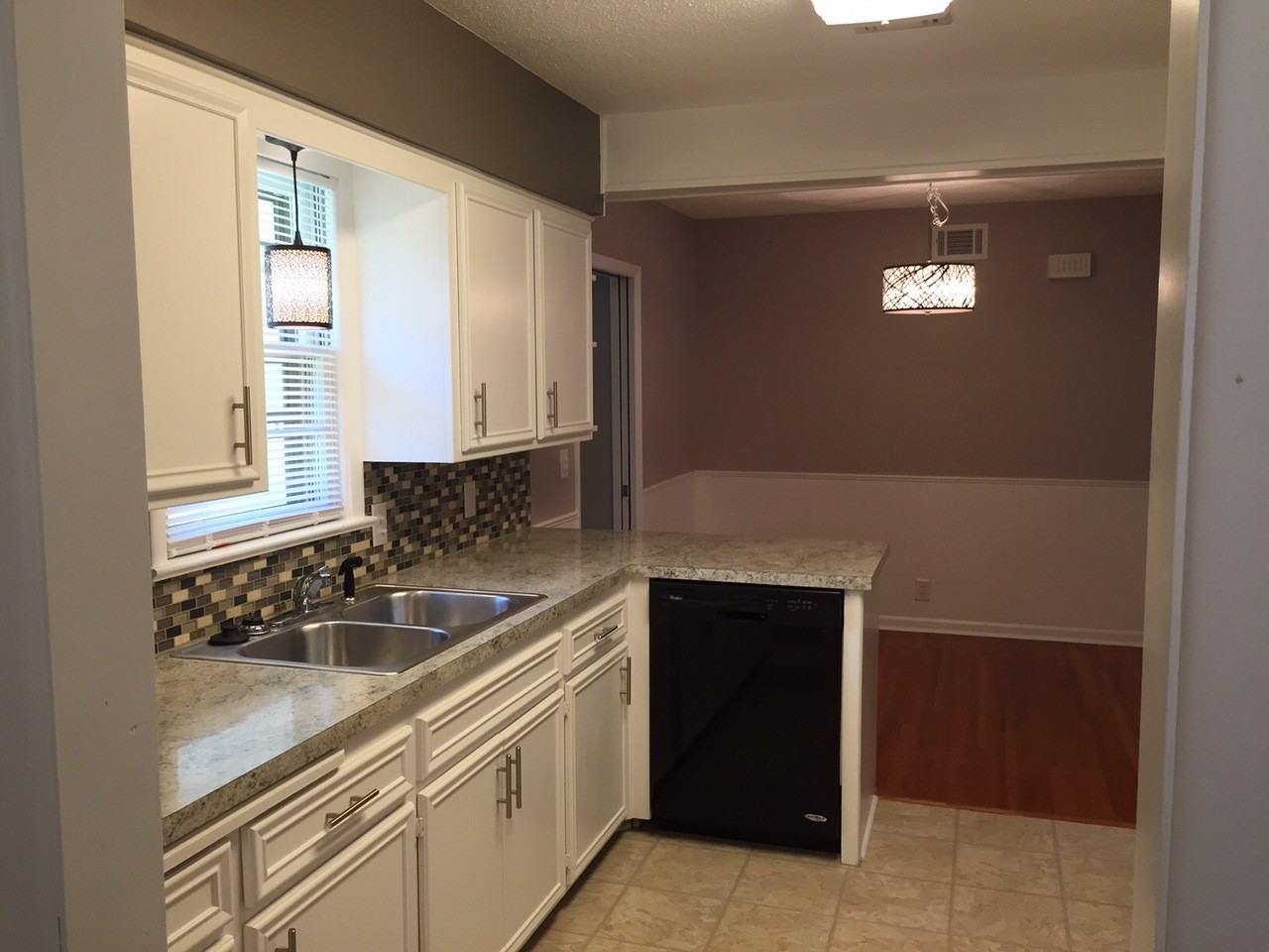 2018 S Ridgewood Dr #1 - Photo 2 of 9