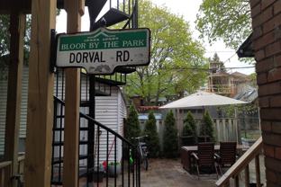 2 Bedroom Main Floor Well Maintained, Nice Community - Photo 1 of 1