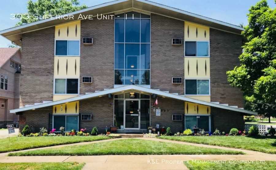 303 303 Superior Ave Unit #11