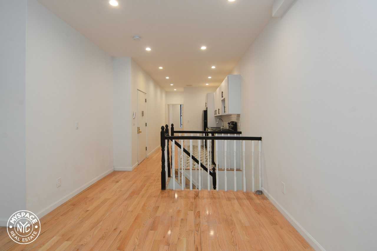 738 Washington Ave #6R - Photo 3 of 13