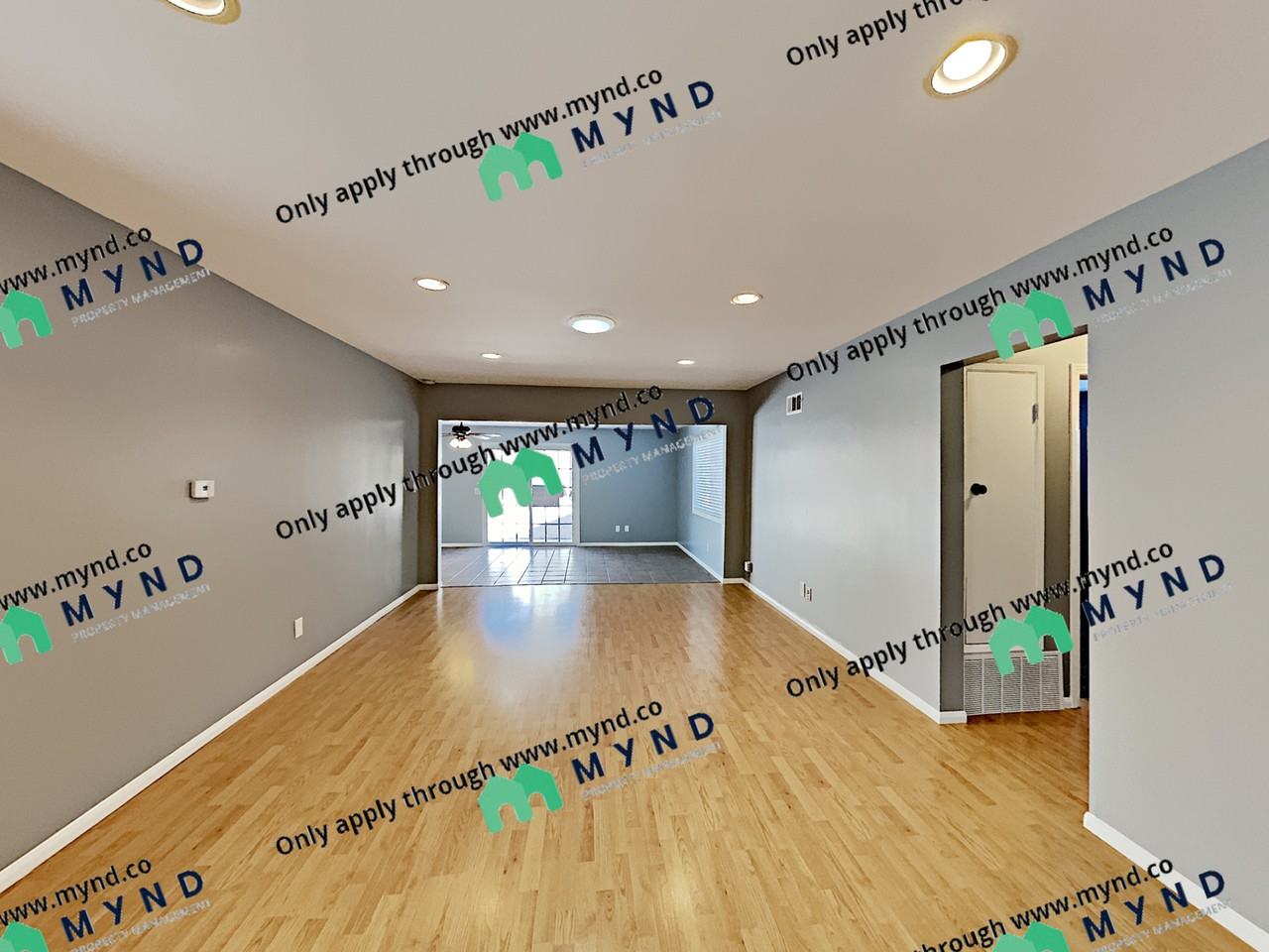 5572 Waring Rd - Photo 2 of 17