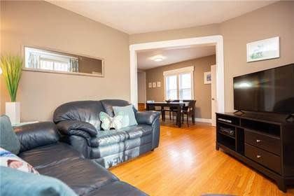 315 Hampton Street - Photo 3 of 10