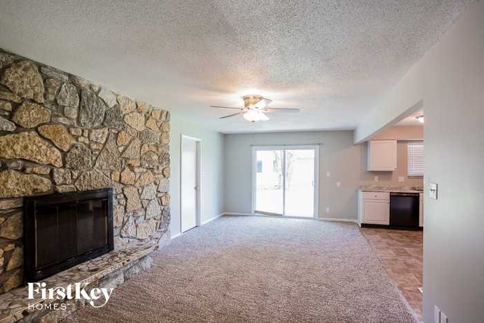 6795 Azalea Dr - Photo 3 of 15