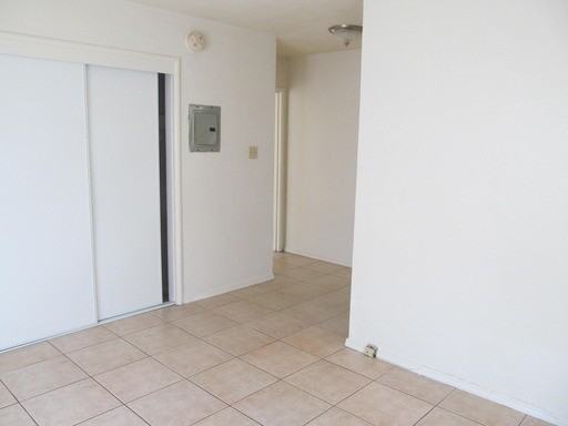 1969B Seminary Ave - Photo 3 of 6