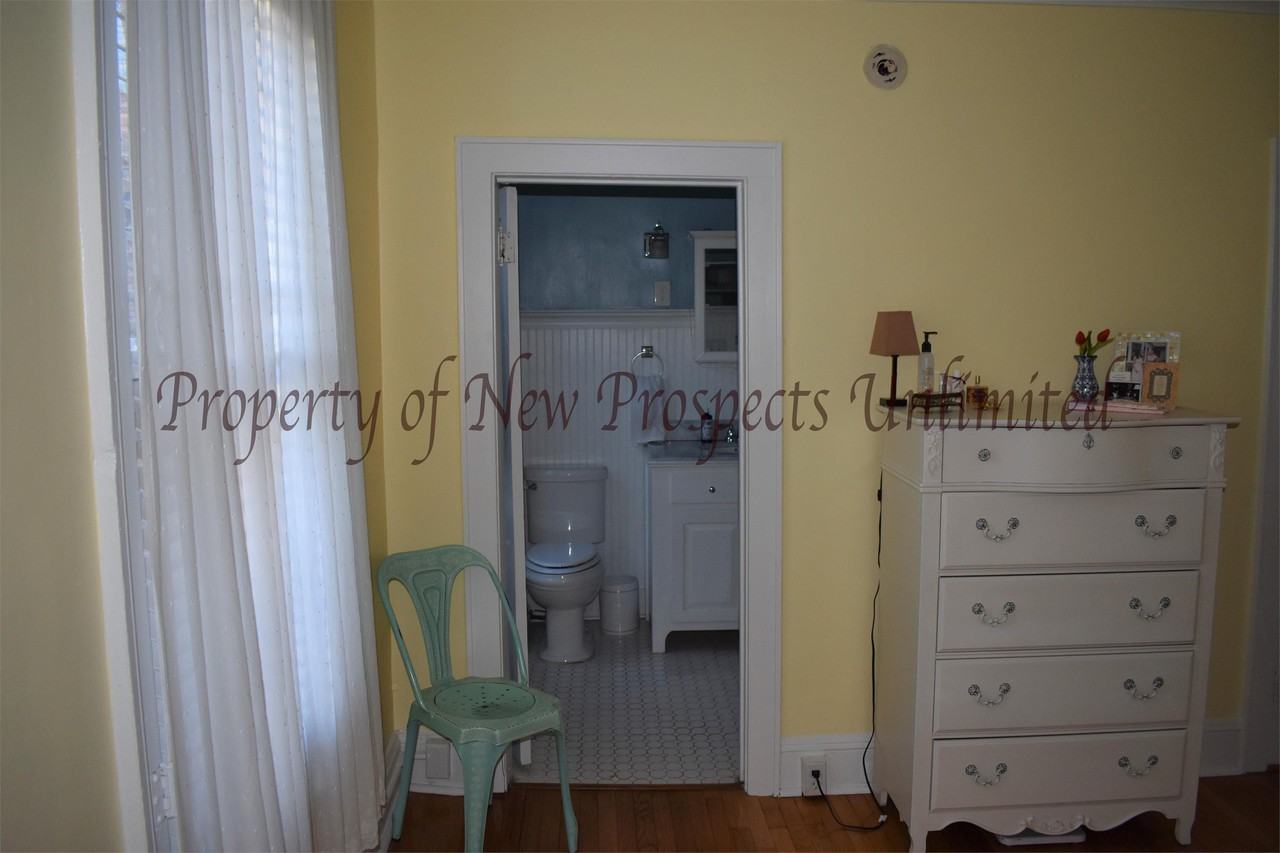 86 Dove St #2 - Photo 6 of 10