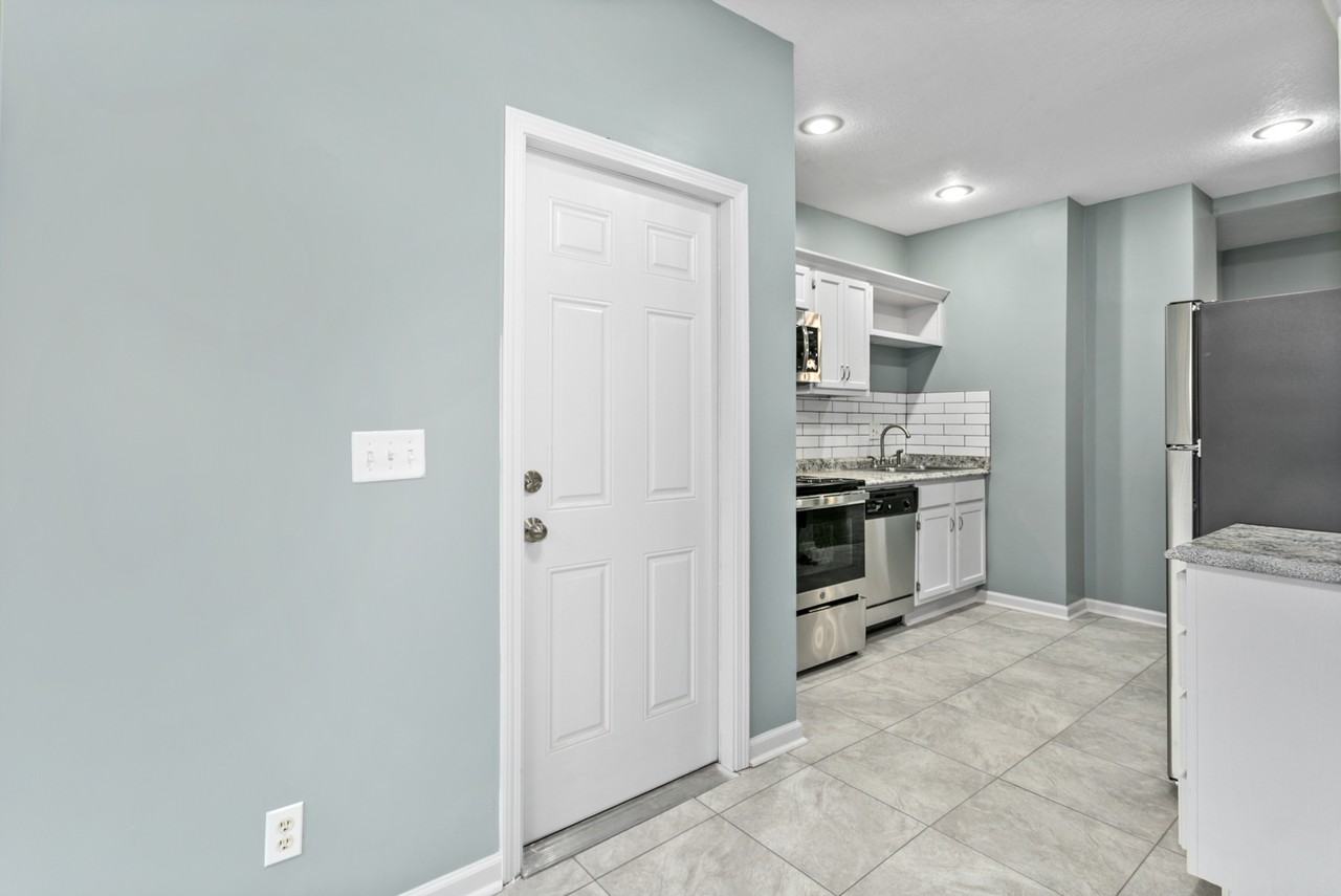 3810 Wyoming St #3810 - Photo 5 of 24