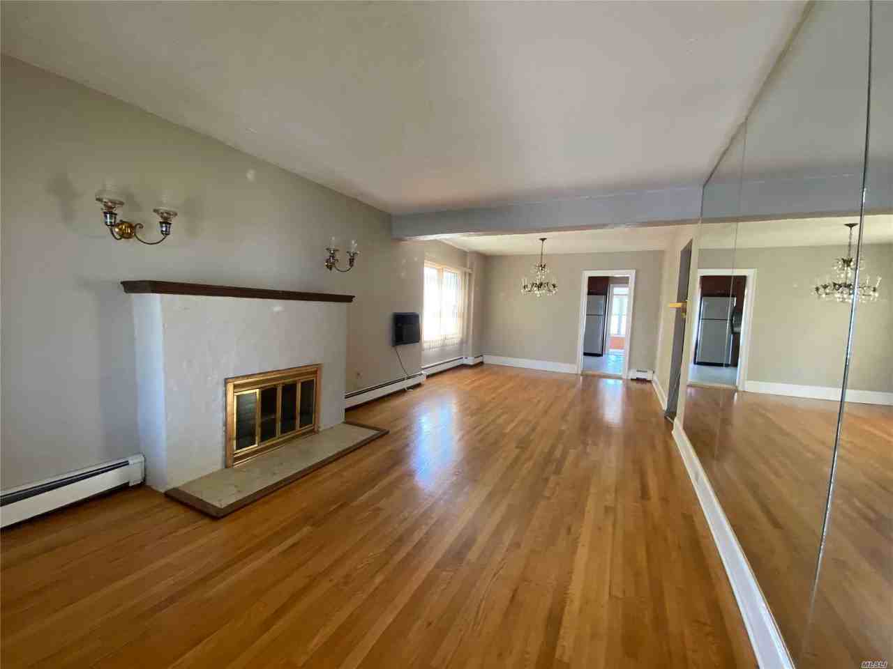 1036 California Pl N - Photo 2 of 14