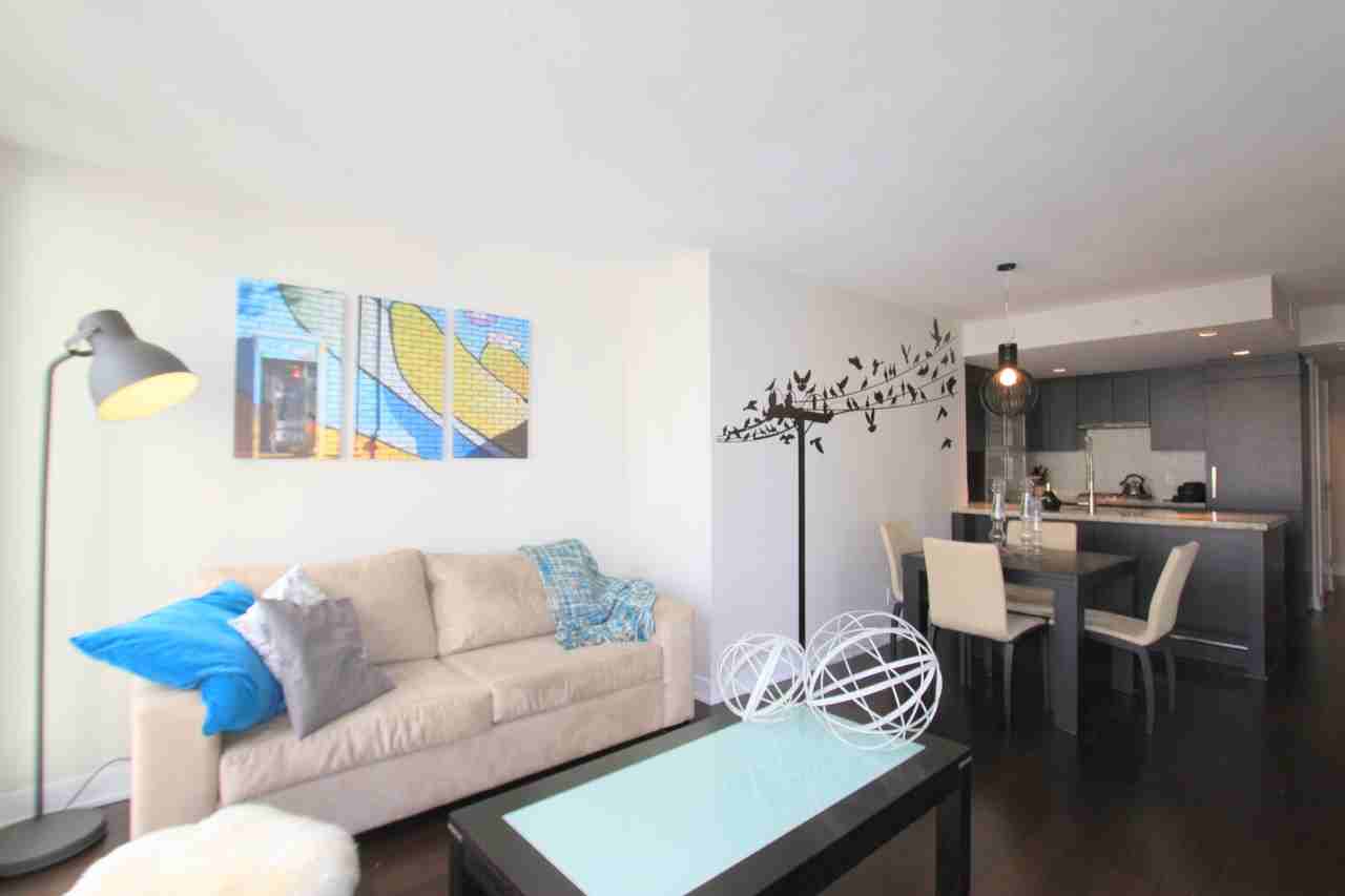 1055 Richards Street #1101 - Photo 6 of 12