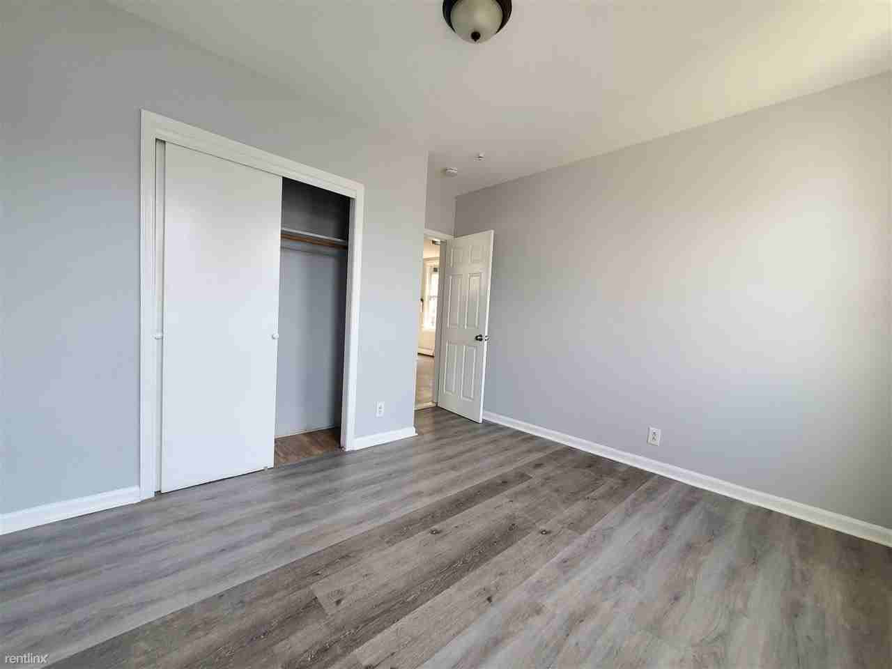 391 Avenue C - Photo 3 of 12