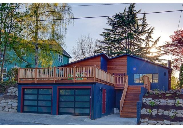 1615 34th Ave - Photo 2 of 24