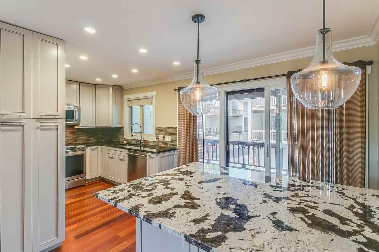 392 W Ann Arbor Trl - Photo 2 of 32