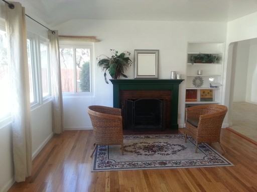 420 W Baughman Ave - Photo 2 of 18