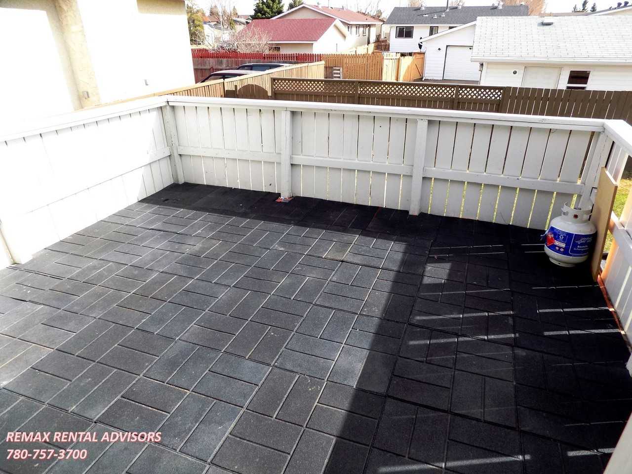 7811 33 Ave Nw - Photo 2 of 21