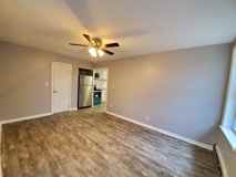 425 Plainfield Ave #4 - Photo 1 of 1